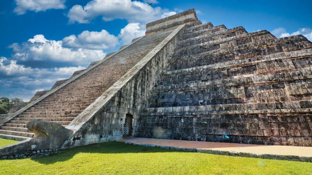 INAH refuerza vigilancia en Teotihuacán y otras zonas arqueológicas por equinoccio de primavera