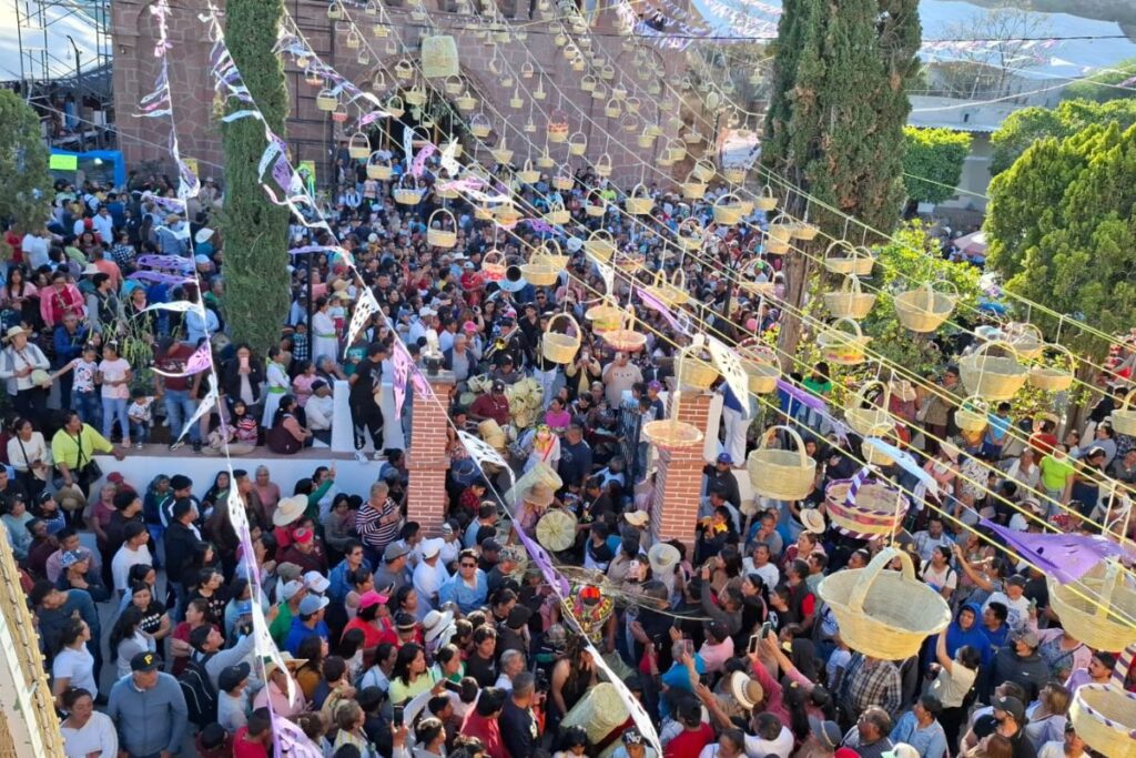 Tecozautla se prepara para la Lluvia de Canastas, una fiesta que une fe y tradición local