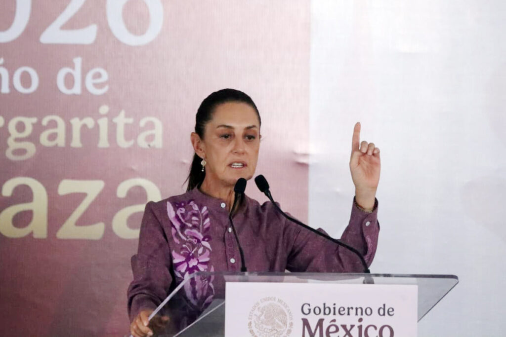 La presidenta explicó que, en gobiernos anteriores, “neoliberales” frenaron el avance del país | Foto: Saúl Hernández