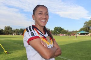 Lucero Piña Granados reafirma el valor de la talacha como base económica y deportiva.