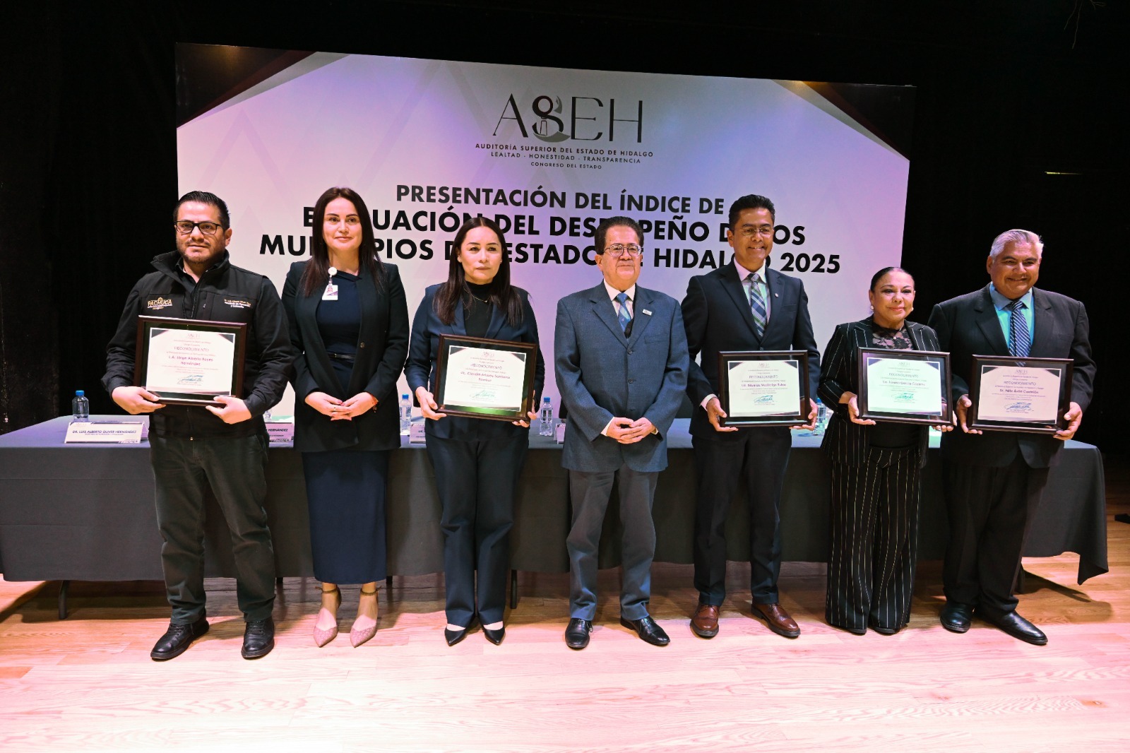 Pachuca, Atitalaquia, Tulancingo, Tepeapulco y Mineral de la Reforma recibieron reconocimiento por su transparencia en la gestión pública