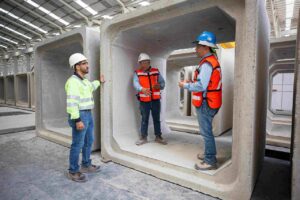 Con el nuevo aditivo de Cemex, la producción de concreto alcanza mayor eficiencia, ya que permite acelerar el endurecimiento y mejorar la calidad estructural