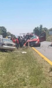 Dos personas perdieron la vida en un brutal choque por alcance en la México-Tuxpan