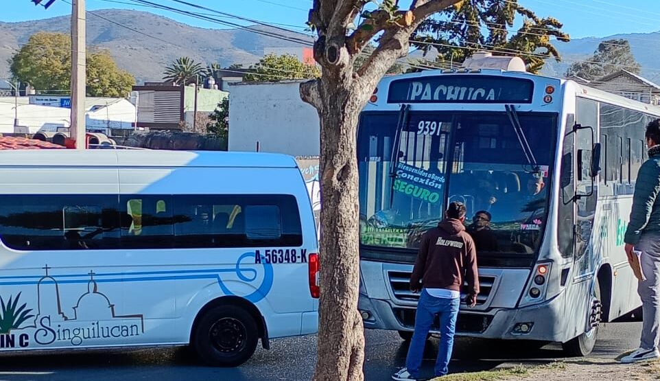  Los accidentes han ocurrido particularmente en horas pico, debido a maniobras riesgosas para ganar pasaje