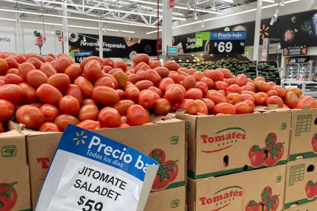 Además del jitomate, la papa también registró un repunte en su precio