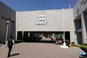 Miles de contribuyentes enfrentan problemas en la declaración anual SAT por datos incorrectos