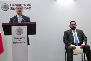 Autoridades federales lograron desarticular una red de huachicol que operaba en varios estados del país, utilizando infraestructura ilegal, transporte multimodal y esquemas financieros complejos para ocultar sus ganancias
