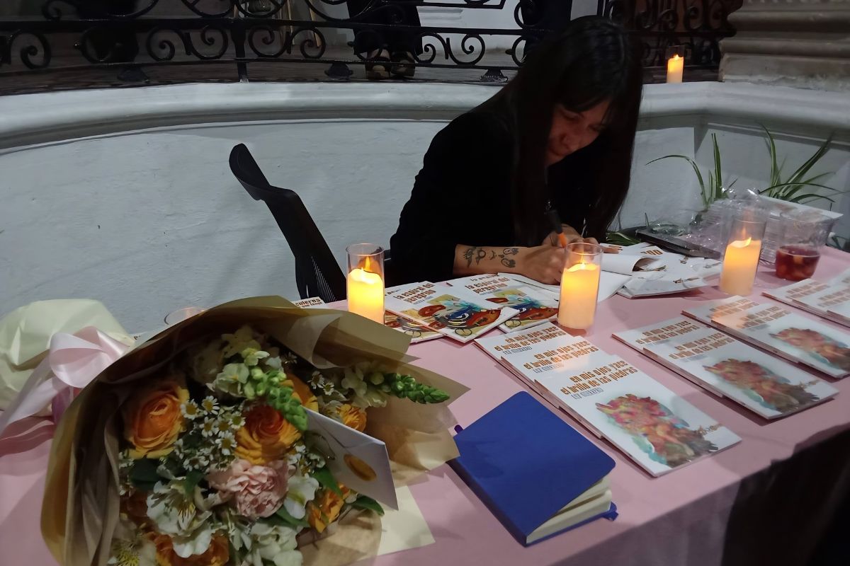 Flor Guerrero lleva su libro-poemario a Ciudad Sahagún; checa la fecha y asiste