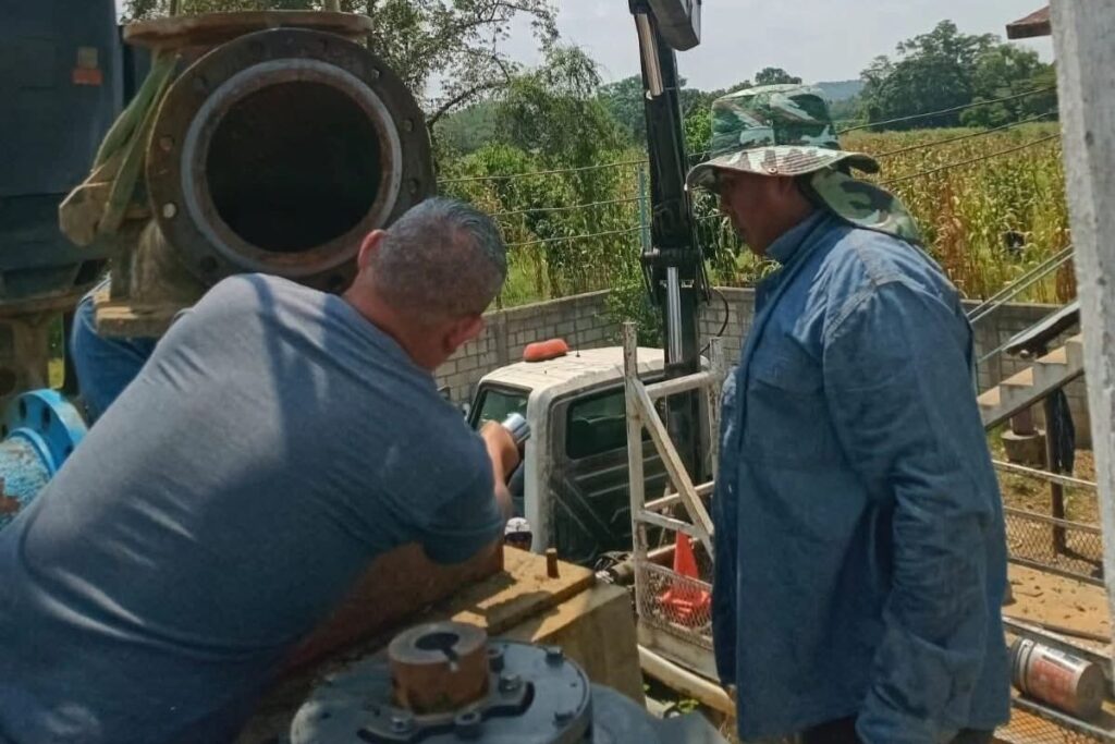 Blindaje hídrico en Huejutla: Capashh refuerza bombeo ante la temporada de estiaje