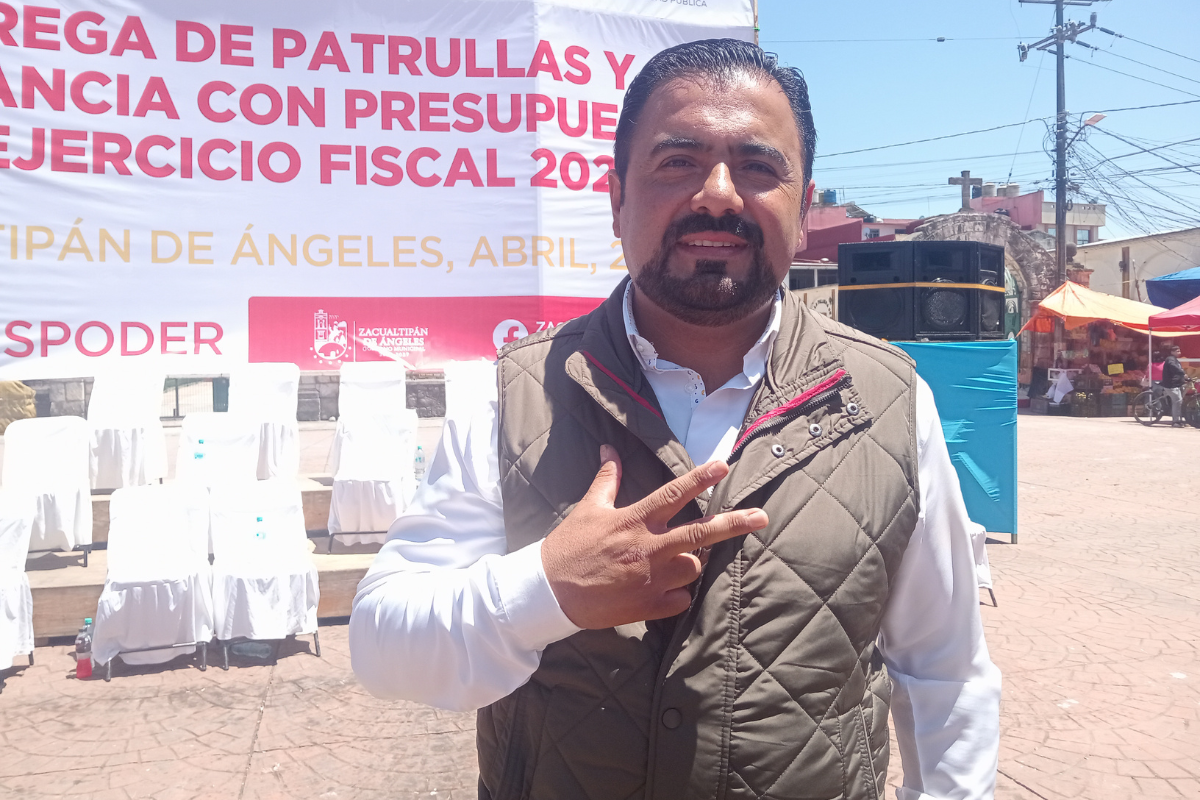 Amado Pérez, alcalde de Zacualtipán, no refirió el estatus de su certificado o cédula profesional | Foto: Especial