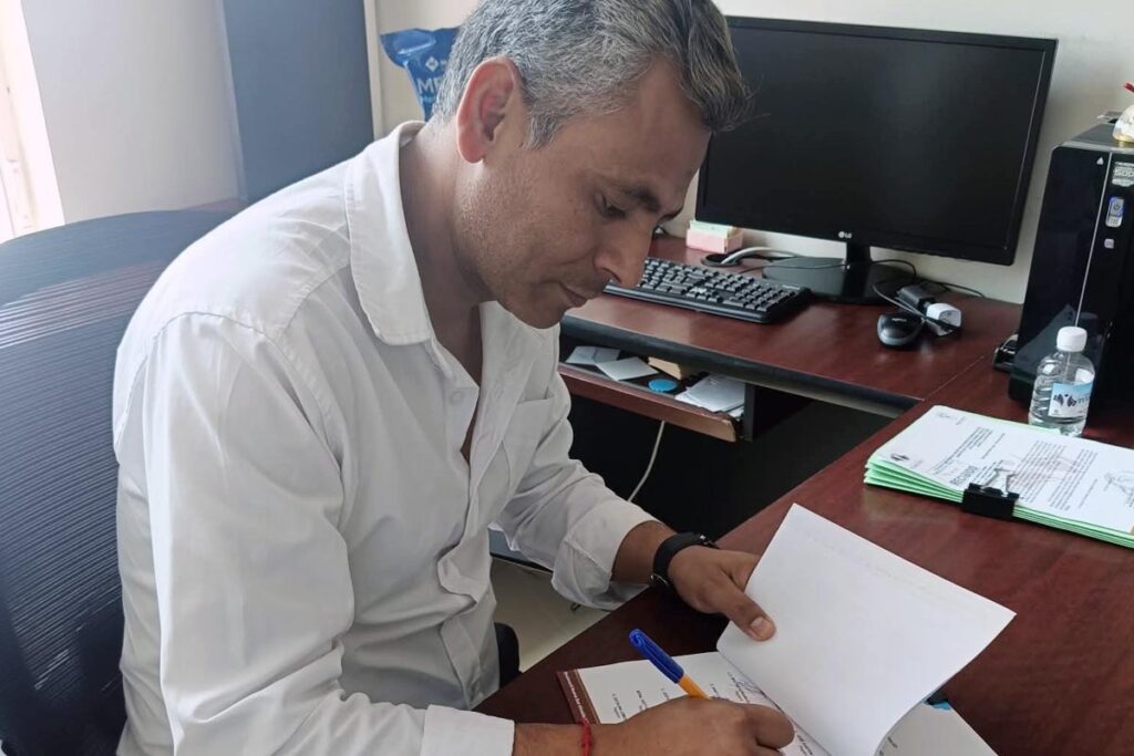 Envió al IEEH un oficio a través del cual solicita que se proceda conforme a derecho por el uso de sus datos personales