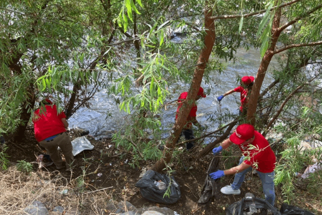 Grupo RICA participó en labores de limpieza comunitaria