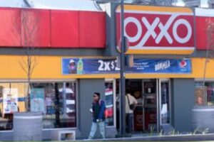 Comunicación entre comunidad y OXXO permite continuar la organización de la feria sin conflictos