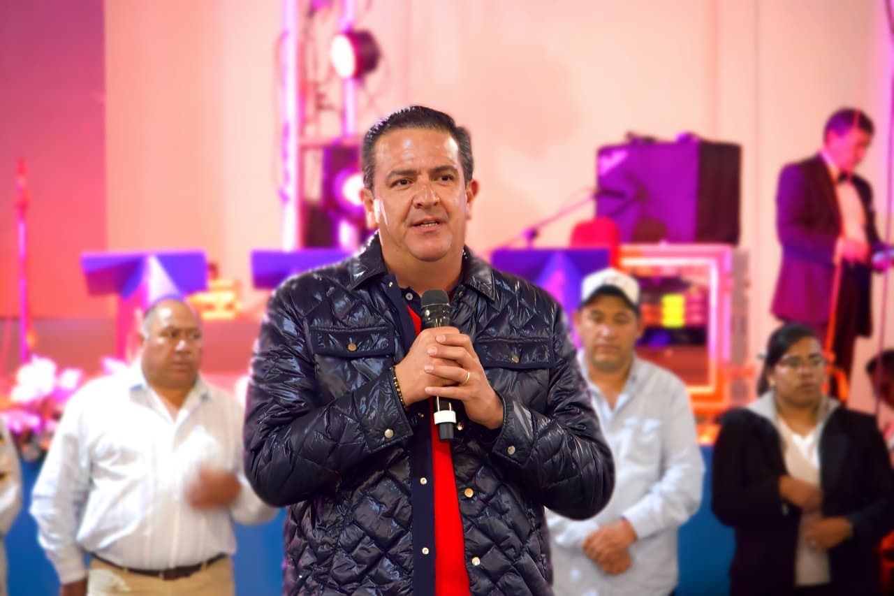 Las agrupaciones “Cogñac” y “Tremendo” amenizaron el evento realizado por el Día de las Madres.