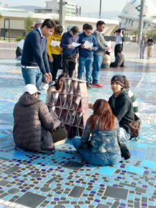 Durante el maratón de lectura en Pachuca, estudiantes y jóvenes hidalguenses realizaron actividades de lectura en voz alta