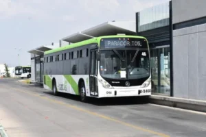 El titular de la Oficialía Mayor, Edgar Orlando Ángeles Pérez, informó que no se entregará una nueva concesión para operar el sistema Tuzobús en la zona metropolitana de Pachuca