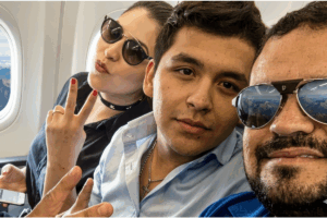 La polémica sobre la marca “Christian Nodal” volvió tendencia al cantante sonorense, mientras usuarios en redes sociales debaten sobre los presuntos problemas legales con sus padres