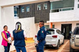 Una mujer señaló que las personas que rentaban el inmueble presuntamente dejaron solos a dos caninos desde finales de abril en una casa ubicada en Pachuca