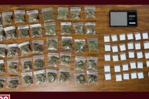 El aseguramiento registrado en Tepeapulco incluyó 372 dosis de hierba seca con características de marihuana, 66 dosis de presunta cocaína