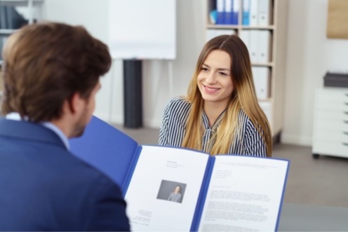La jornada laboral en Pachuca busca acercar oportunidades de empleo a jóvenes, adultos y personas con experiencia que buscan vacantes en distintos sectores económicos de Hidalgo