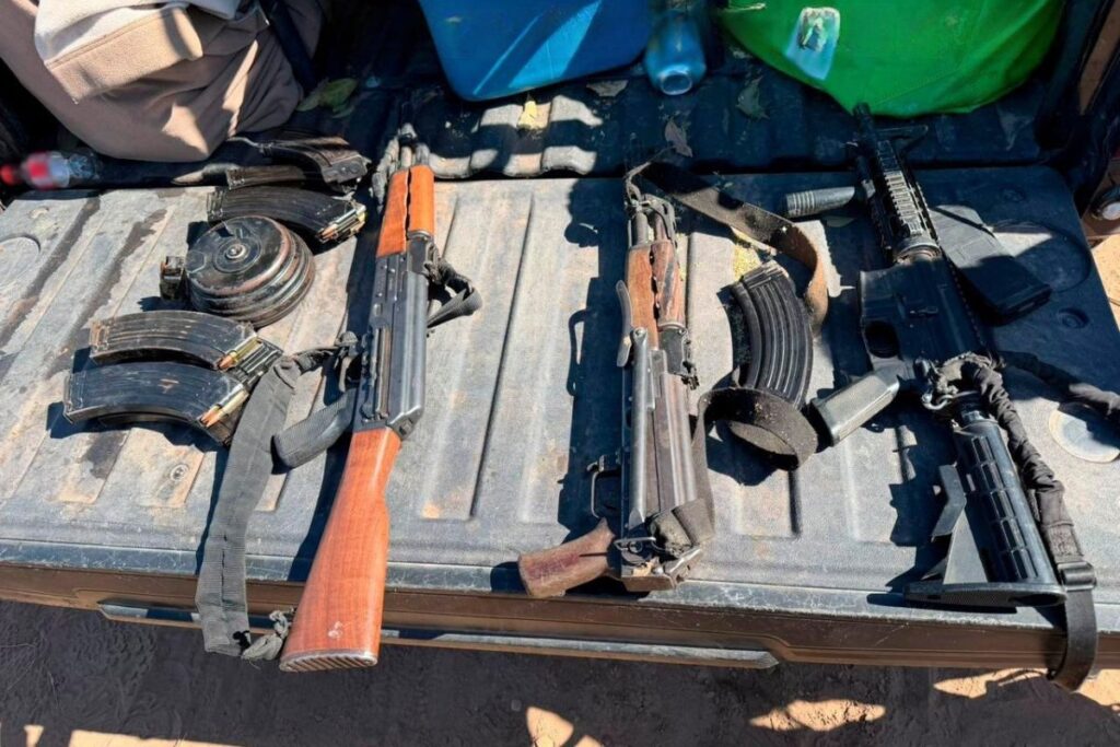 Doble operativo en Culiacán: Abaten a dos sujetos armados y desmantelan narcolaboratorio