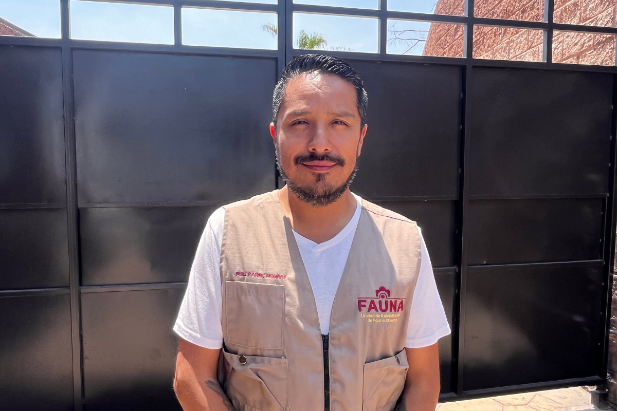 Daniel Monroy consideró que es urgente la educación ambiental para erradicar los ataques en contra de las aves rapaces y fomentar una cultura de respeto | Foto: Lizania Zavala