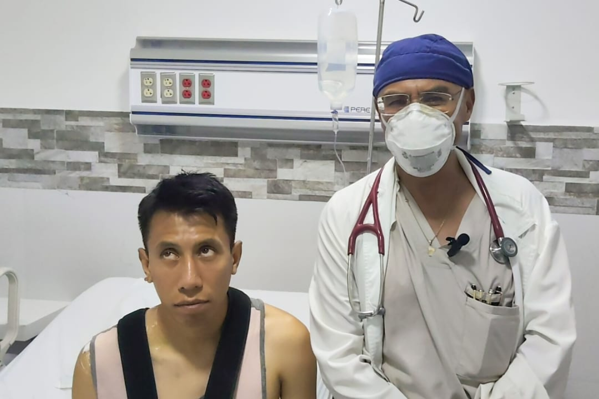 El doctor Juan Ángeles Hernández explicó que la Fundación Actopan Sano ha apoyado a más de 150 pacientes de escasos recursos