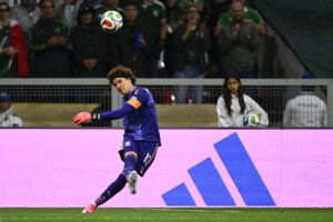 El ingreso de Memo Ochoa ante Chequia marcó uno de los momentos más ovacionados por la afición mexicana durante el cierre de la fase de grupos
