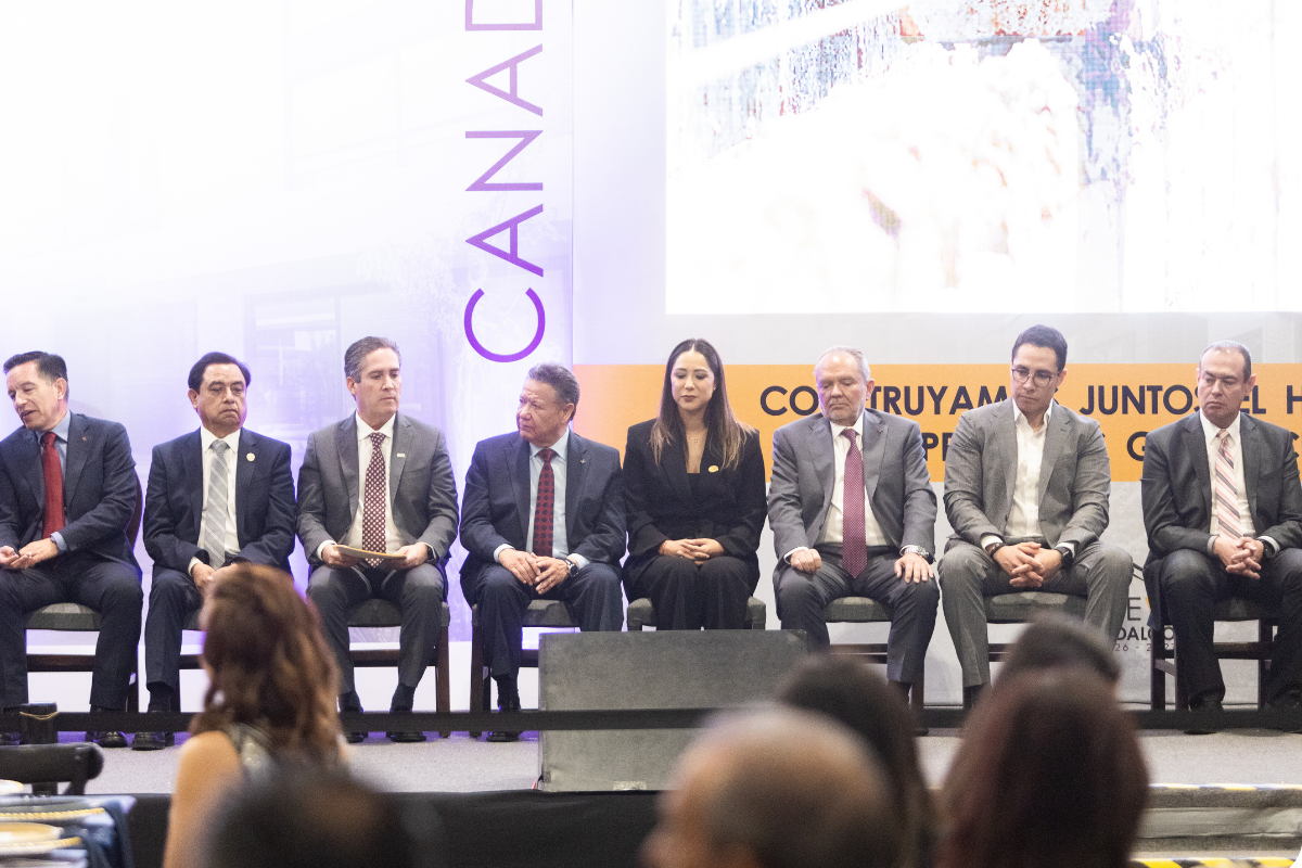 La nueva mesa directiva de Canadevi Hidalgo asumió funciones para el periodo 2026-2027, reafirmando su compromiso con el desarrollo habitacional de la entidad