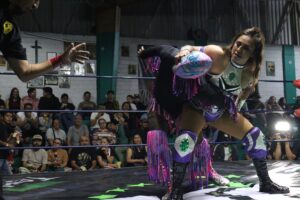 Zuzu Divine continúa su ascenso como una de las máximas figuras del pancracio hidalguense