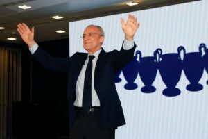 El dirigente merengue planea un nuevo ciclo con movimientos fuertes en el equipo.