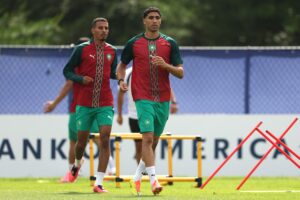 El futbolista marroquí afronta uno de los momentos más complejos de su carrera.