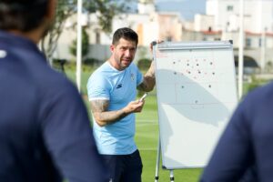 El nuevo cuerpo técnico afina cada detalle de la preparación de los Tuzos.