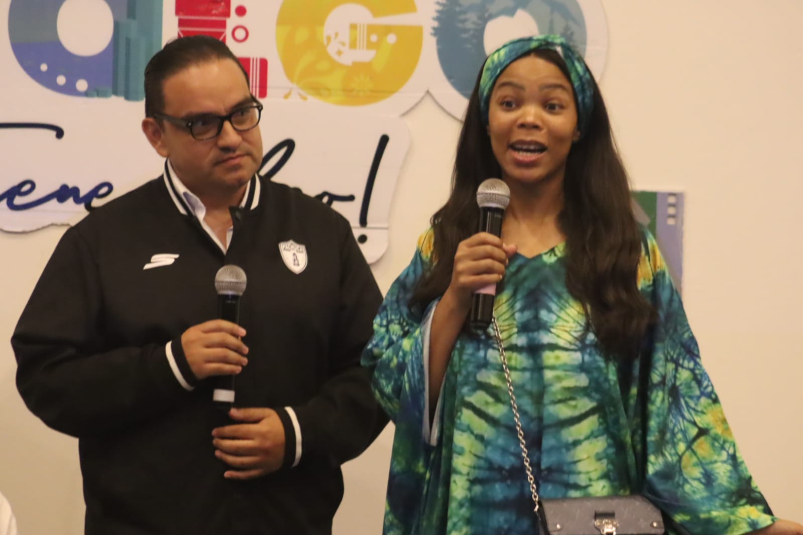 Siphiwe Tshabalala, protagonista de la inauguración 2010, regresa para el encuentro en Hidalgo.