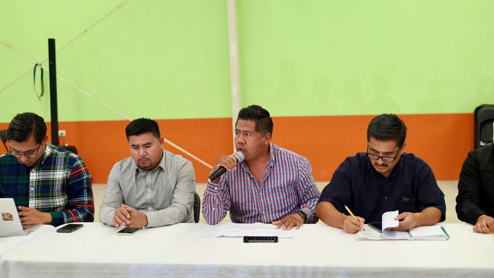 La actual gestión local ratificó que se seguirá trabajando de la mano con la población civil, atendiendo con prontitud cada planteamiento
