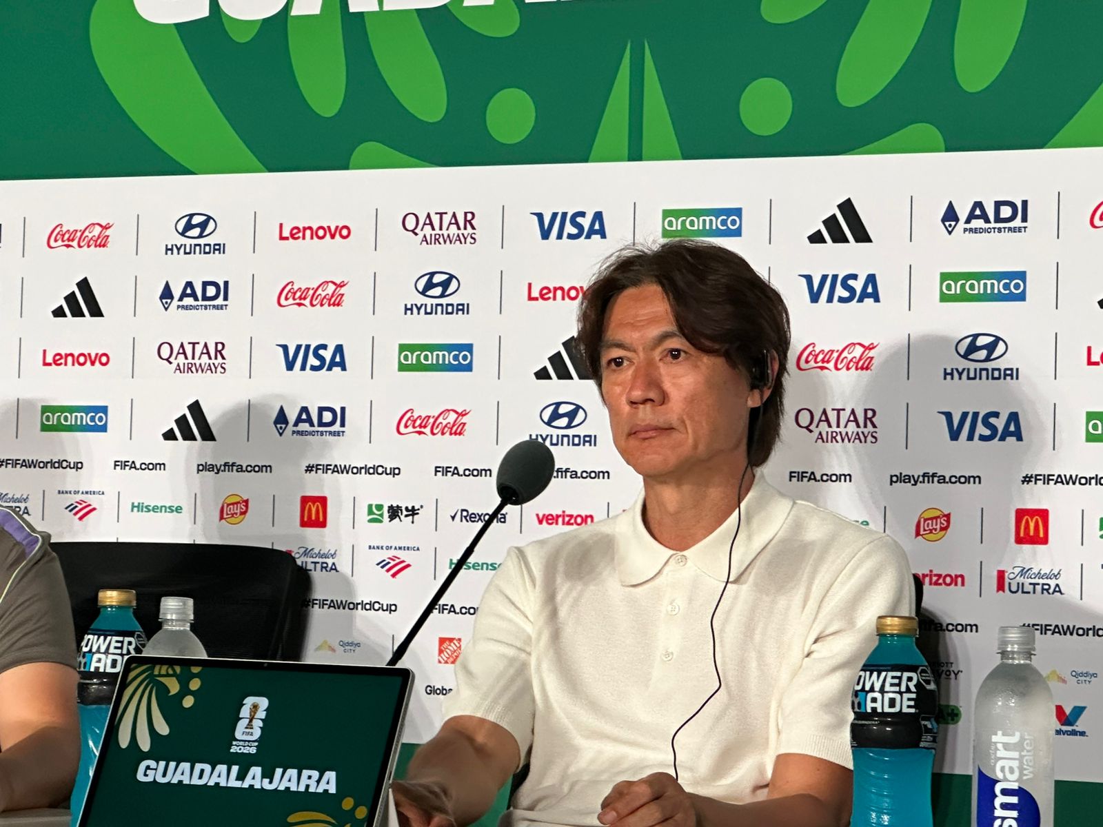 Por su parte, el técnico de Corea del Sur, Myung-Bo Hong, lamentó el error que llevó a la derrota de su escuadra