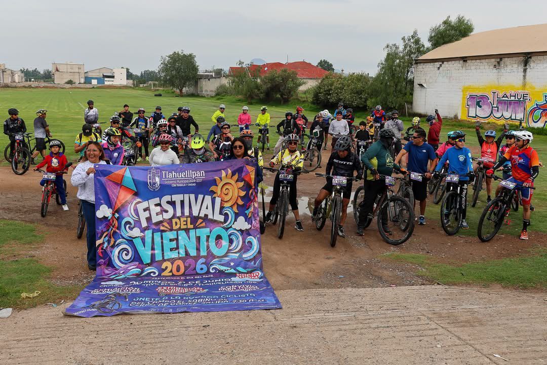 Familias participan en actividades recreativas durante el Festival del Viento 2026 en Tlahuelilpan.