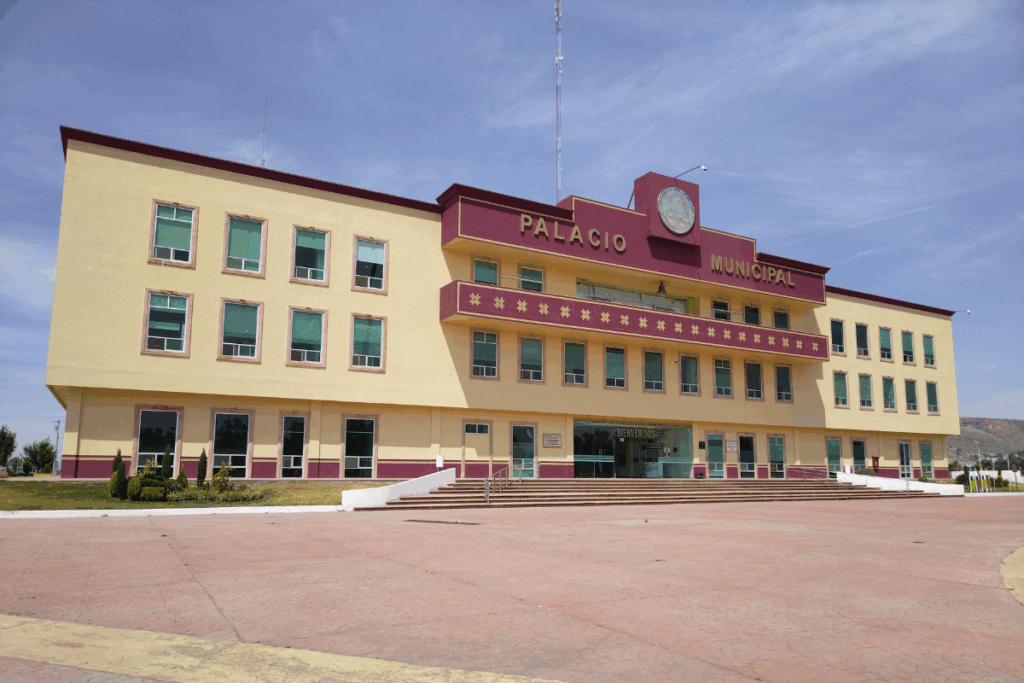 La alcaldesa indicó que no se cambiará a los titulares de las secretarías de Tulancingo | Foto: Especial