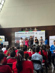 La ceremonia Talento 07 reunió en el Congreso del Estado de Hidalgo a más de 100 niñas, niños y jóvenes destacados por sus logros académicos, deportivos y culturales, fortaleciendo el reconocimiento al talento hidalguense