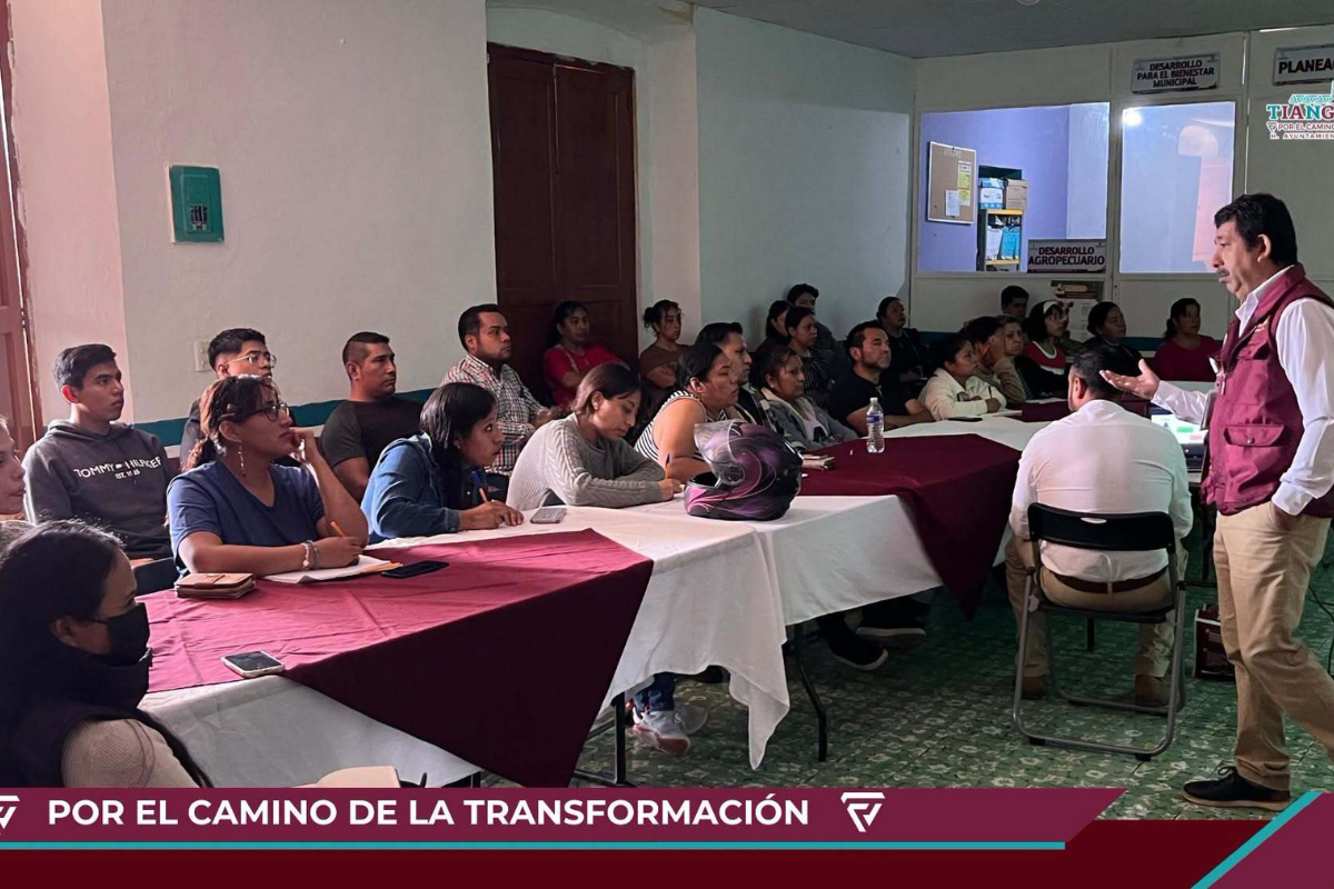 Prestadores de alimentos participaron en la capacitación de Manejo Higiénico de los Alimentos realizada en Tianguistengo