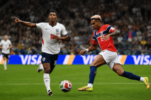 l duelo entre Inglaterra y Noruega reúne talento, goles y un boleto a semifinales.