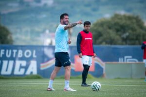 Benjamín Mora continúa afinando a su equipo rumbo al Apertura 2026.