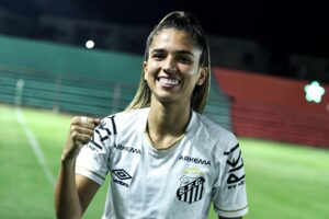Eudimilla de Souza Rodrigues cuenta con recorrido en Santos, Corinthians, Ferroviária y la selección de su país.