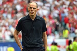 La experiencia de Scaloni y la ambición de Tuchel definirán al último finalista