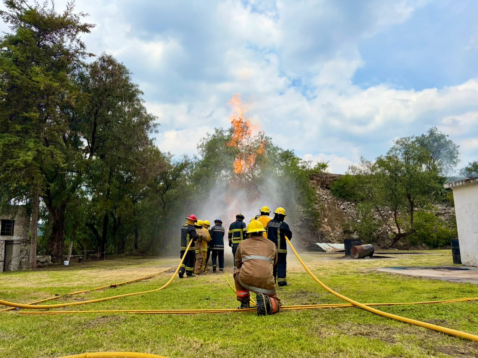 El Curso de incendios en Tepeji del Río reunió a más de 120 participantes en jornadas de capacitación especializada