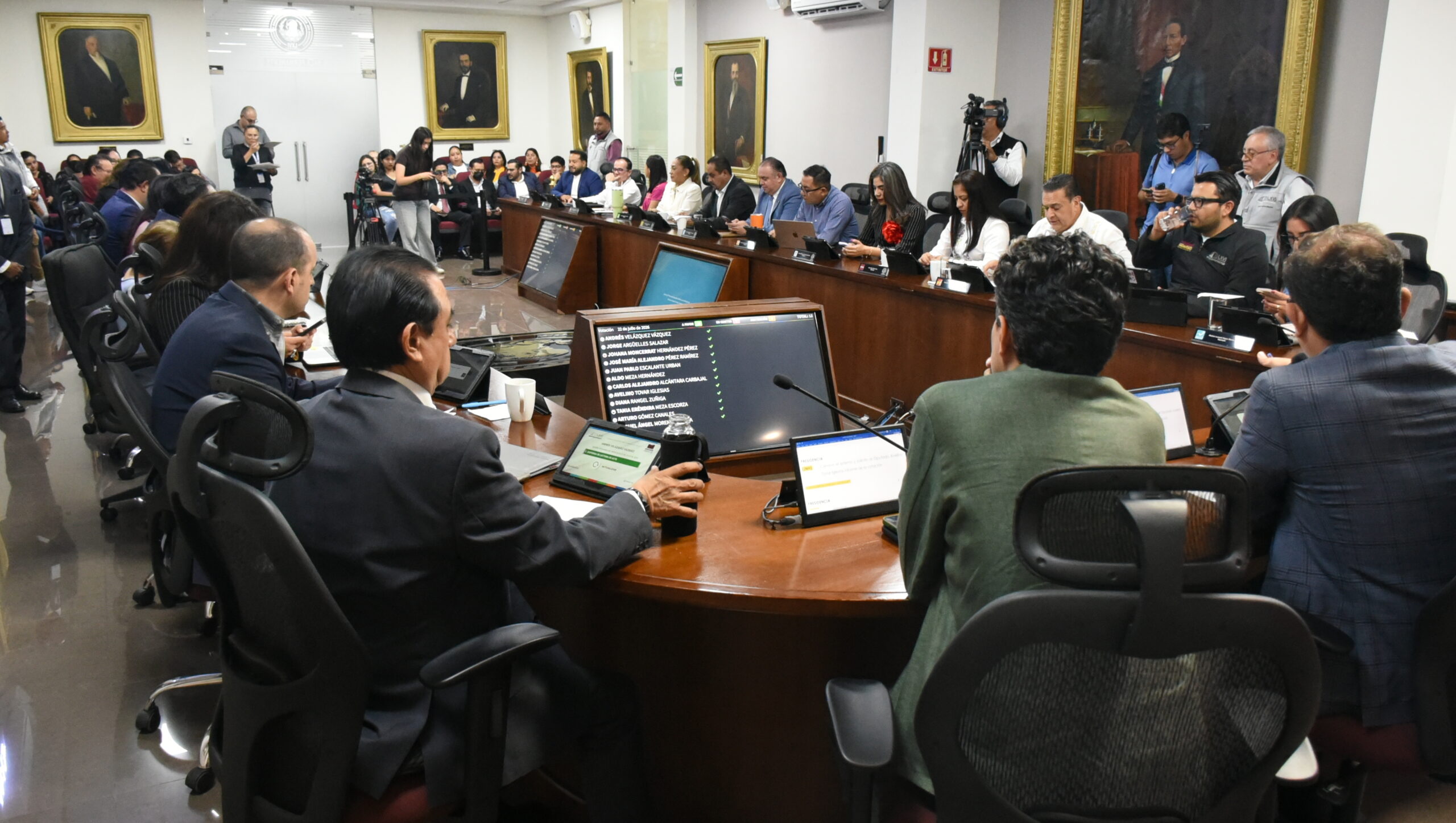Paloma Barragán presentó una reforma enfocada en fortalecer la protección de niñas y adolescentes en Hidalgo