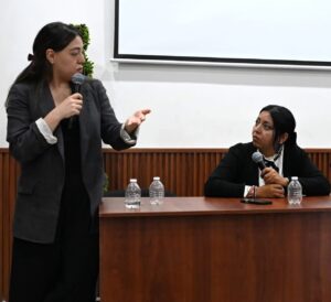 La propuesta plantea que cada ayuntamiento transmita en tiempo real sus reuniones de Cabildo mediante plataformas digitales