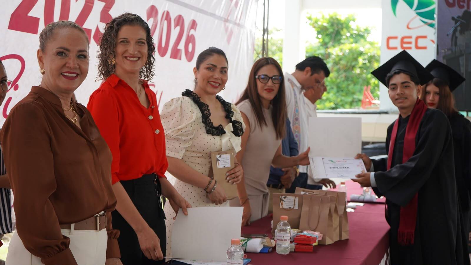 Educación en Huejutla fue reconocida por instituciones escolares tras las acciones impulsadas durante el ciclo académico 2025-2026