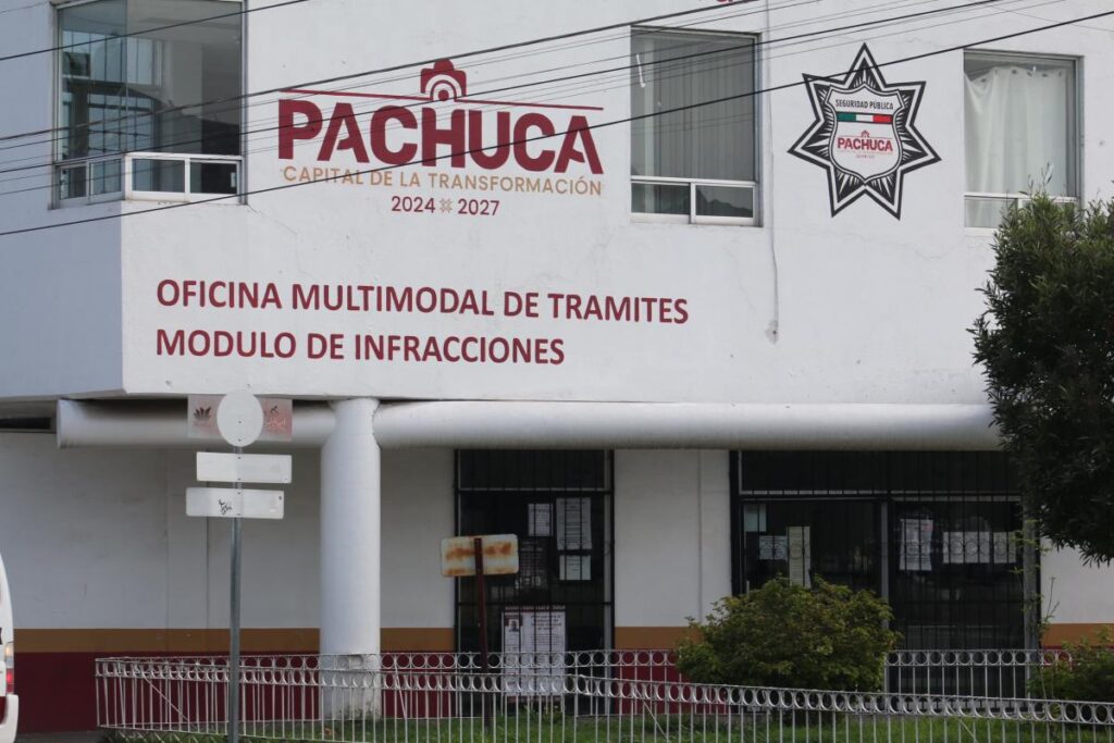En la capital del estado fueron recuperados el módulo de infracciones y el Centro de Atención Pamar, en la colonia Periodistas | Foto: Juan Martínez