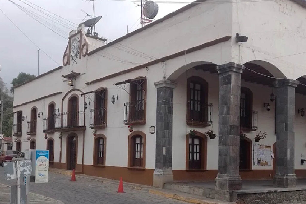 La Ley Orgánica Municipal exige que los directores de área, secretarios y tesoreros cuenten con la capacidad técnica, profesional y experiencia comprobable para sus cargos | Foto: Especial